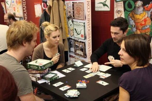 陪孩子玩桌游的6大好处!