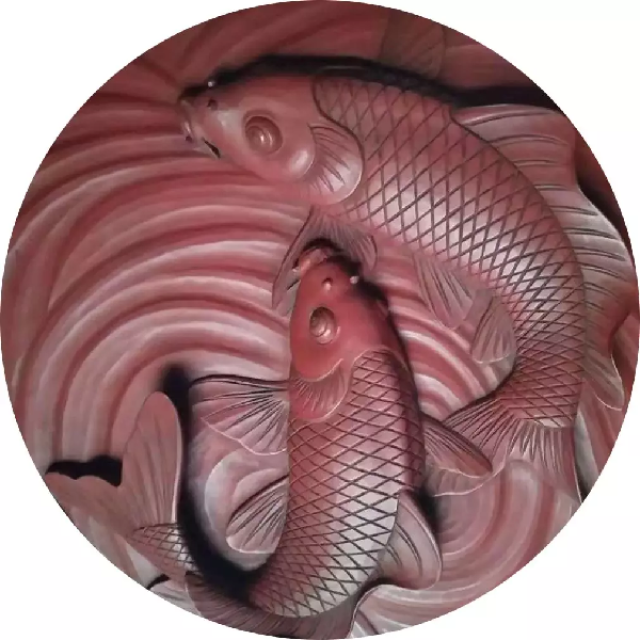 "这个鲤鱼跃龙门的图案,寓意很深.
