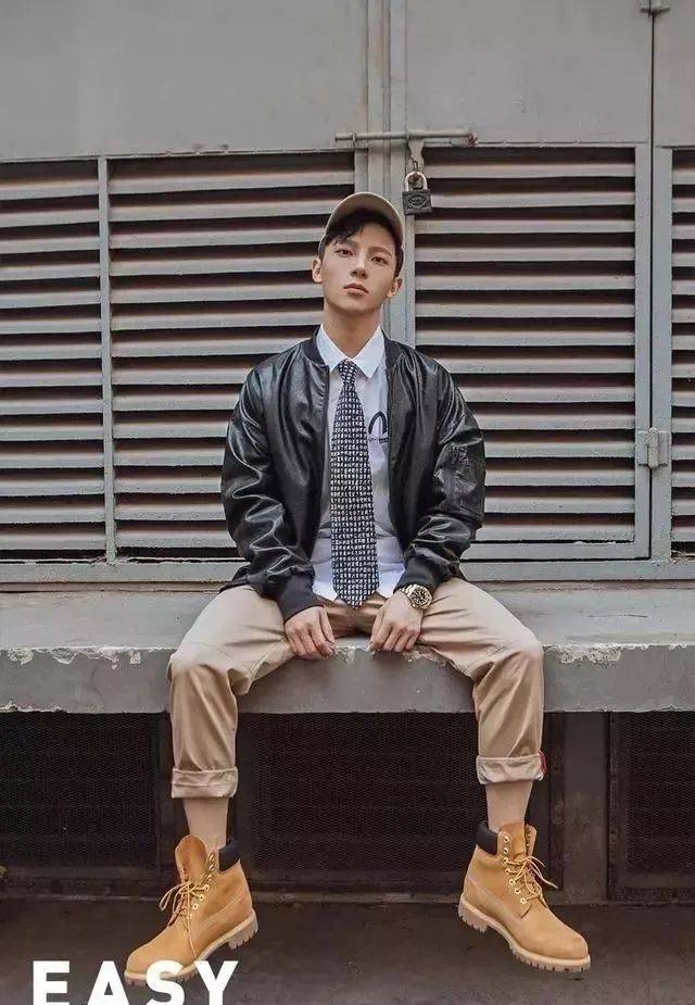 你穿的大黄靴叫timberland?我穿的才叫踢不烂!