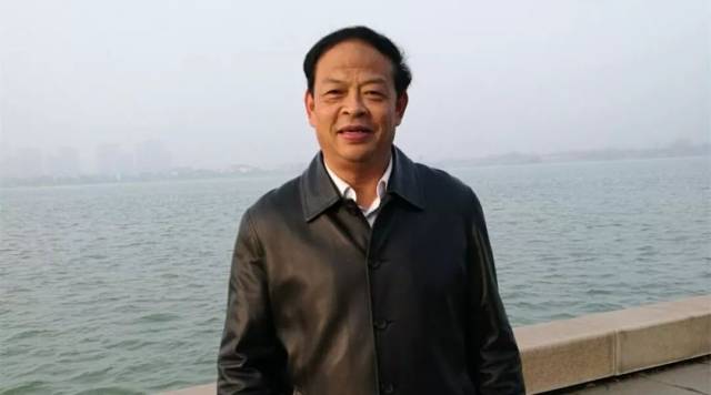 山东省茌平县杜郎口中学校长崔其升