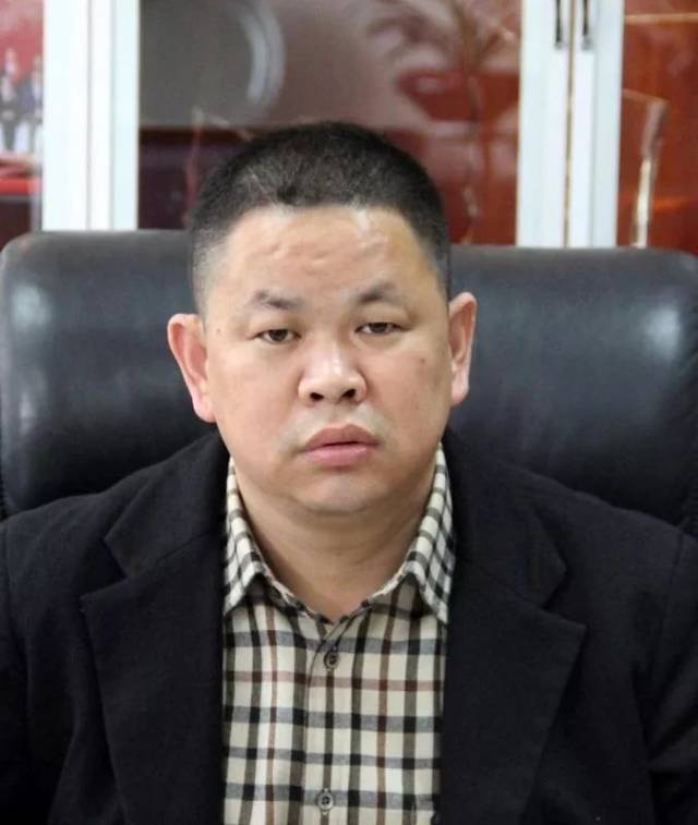 返乡创业新合乡致富不忘家乡情商界精英返乡创业