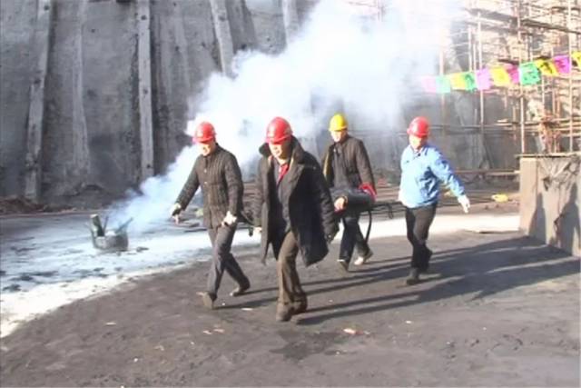 官地矿选煤厂开展冬季消防应急演练