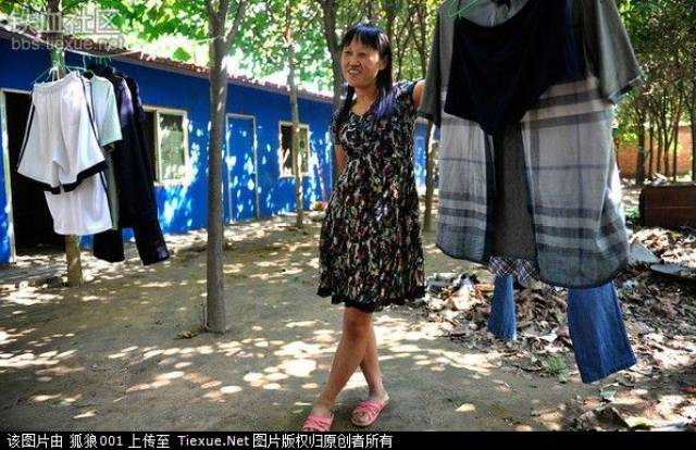 组建的临时小夫妻的情况,有人警告说,若放任此类松散的性伙伴关系疯狂