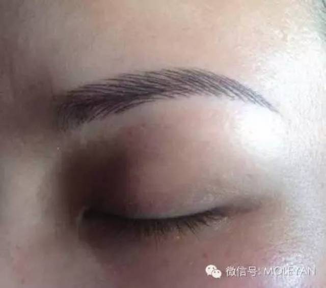 这款眉毛是2680的 仿真度也很高!