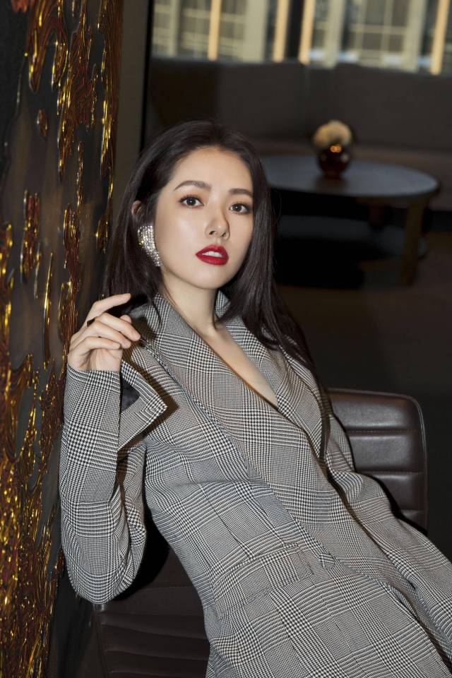 跟着郭碧婷学穿搭,一起闯时尚界,你就是最美的!