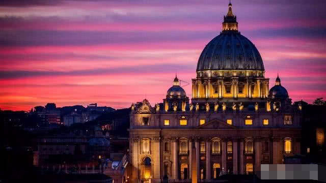 梵蒂冈在国际上有多大地位?有无与伦比的