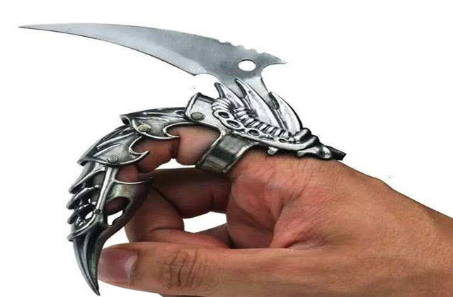 最奇特冷兵器：“手抓钩”日本忍者最爱，第2把一刀取下公象头部_搜狐网