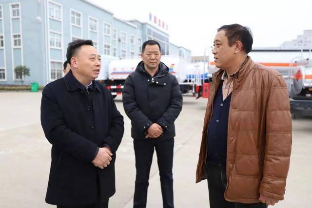 张健到曾都经济开发区调研