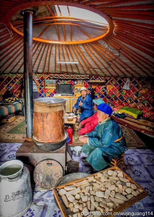 蒙古国人民的日常生活写照图
