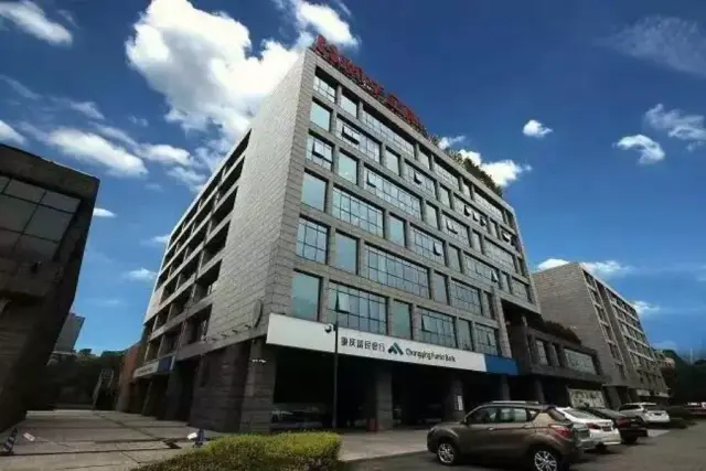 2019年1 月 2 日,国内普惠金融龙头瀚华金控(03903.