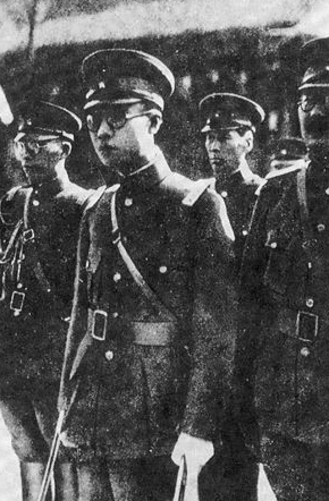 溥仪有一支300人精锐部队,实力不亚于关东军,下场却令人难过_日本 溥仪有一支300人精锐部队,实力不亚于关东军,下场却令人难过_日本