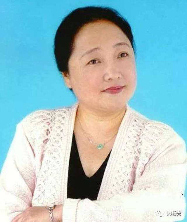 路芳老师朗诵小课堂开讲啦--关于朗读,宝贝必须