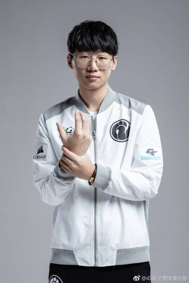 ig战队春季赛定妆照终于曝光jkl真的可以男模出道了
