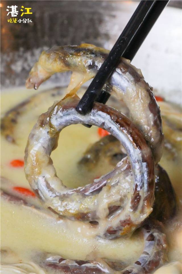 这是让湛江人会上瘾的滋味~ 常言道,汤汁是浓缩的精华 囊括了三宝精华