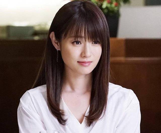 深田恭子热恋见家长,石原里美却被传分手,同为美人竟如此差别