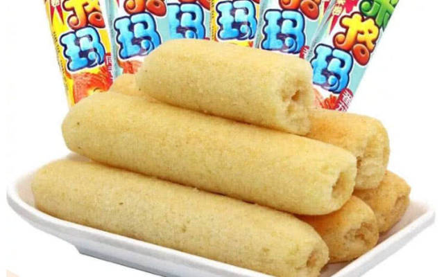 年货中"不可少"的零食,黑糖话梅过年必买,玉米棒子从小吃到大