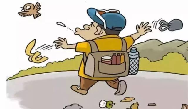 在网络调查中"十大不文明行为"评选中,"随地吐痰""乱扔垃圾"以高票居