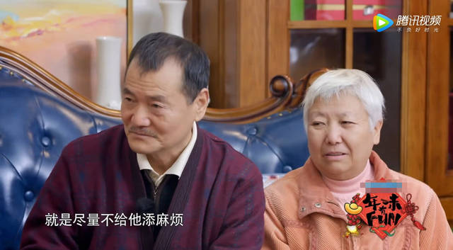 王源重庆老家首曝光,装修低调温馨,源妈妈大秀厨艺头发却成亮点