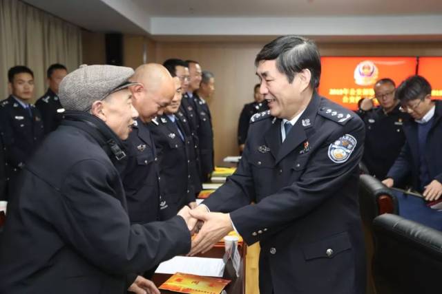 2019年1月9日,公安部网安局巡视员,副局长赵世强一行,到昆明市公安局
