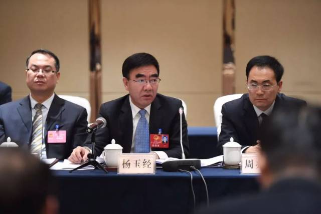 【聚焦银川"两会"】银川市第十五届人民代表大会第三