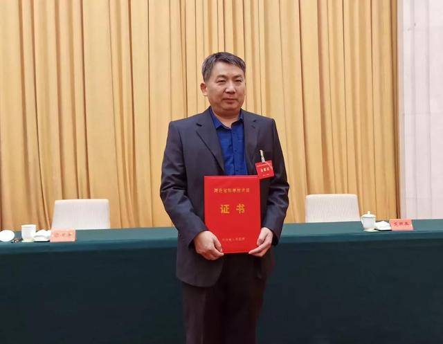 "大午金凤"羽色自别粉壳蛋鸡选育项目获河北省科技进步一等奖