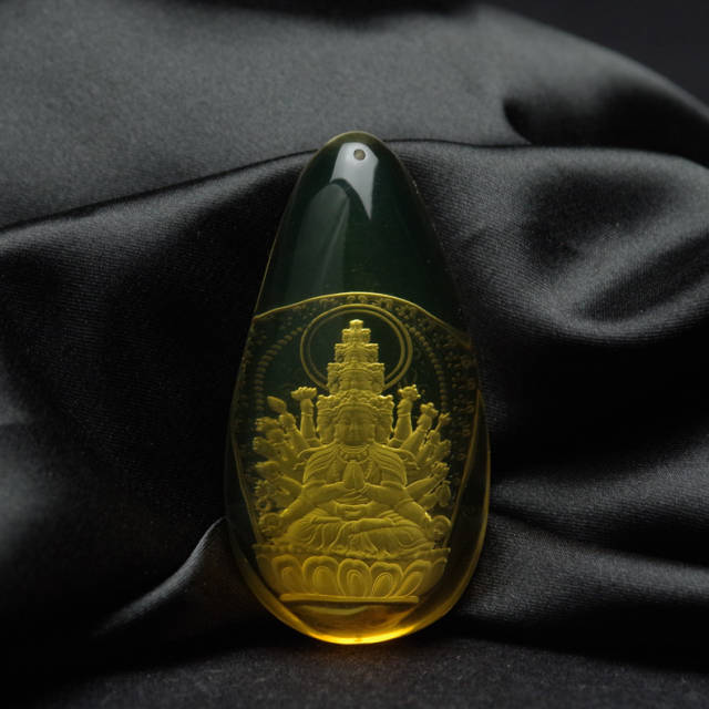 墨西哥蓝珀 天然净水 反面阴雕千手观音