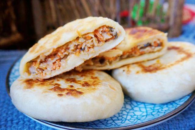 这个馅的馅饼,要常给孩子做,营养又美味,常吃孩子长得快!