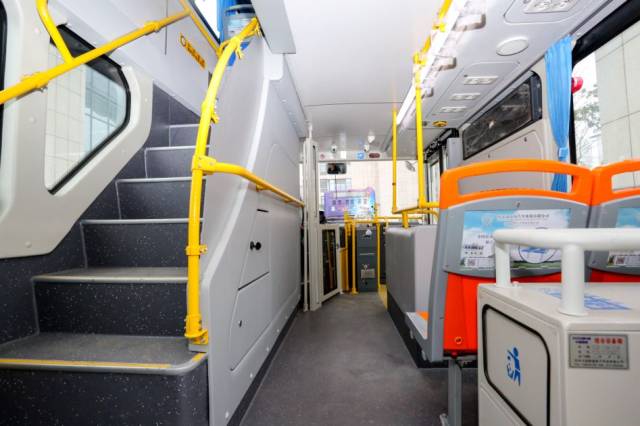 淮安公交双层巴士来啦!快来看看长啥样吧!