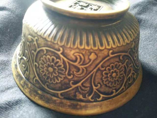 乾隆年制的铜碗真的这么值钱吗？_搜狐网