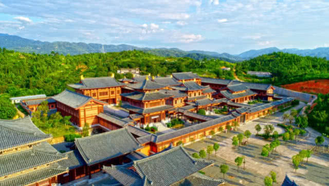 全景丨留隍惠仁圣寺