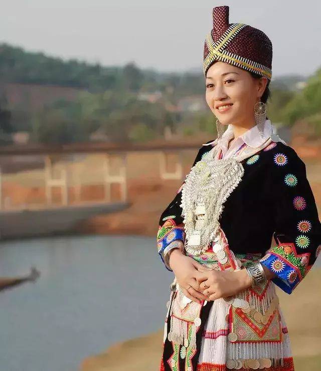 云南16州市的姑娘原来有这样的特色,你是哪里的姑娘?