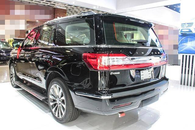 抬显,车道偏离,自动泊车,自动大灯】,座椅包【前排指挥官