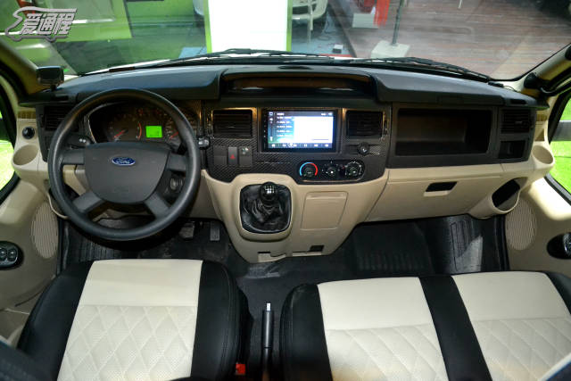 细节之处见真章——全新福特全顺v348c型房车