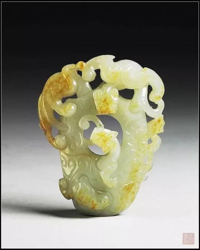 台北故宫馆藏玉器欣赏 各个时期的韘与扳指