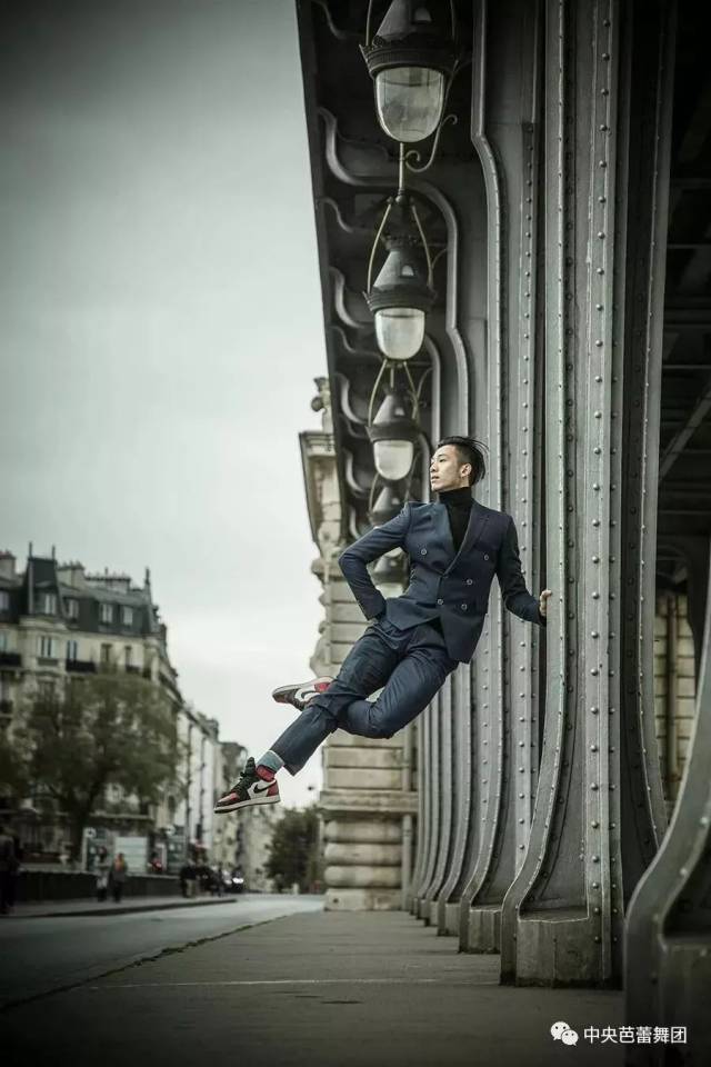 不愧是中央芭蕾舞团,这组新年图片真不错!