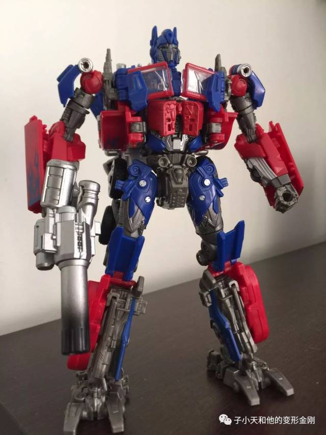 评玩具子小天硕函测评变形金刚ss32擎天柱你们要的天擎套来了点关注