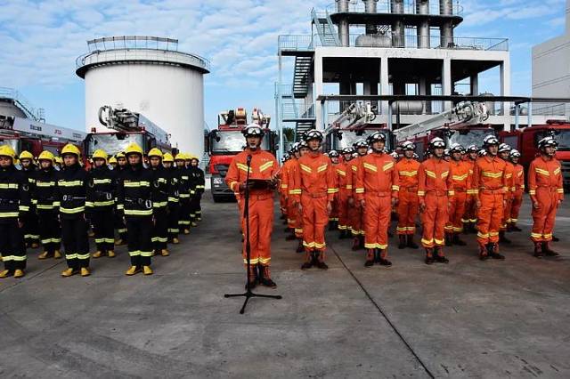 洋浦消防支队隆重举行2019年度训练工作动员部署会