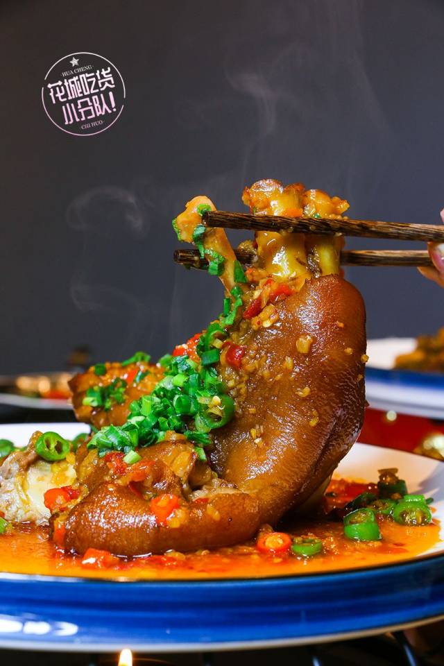 风靡大攀10年!这家餐厅再次惊艳亮相炳三区!