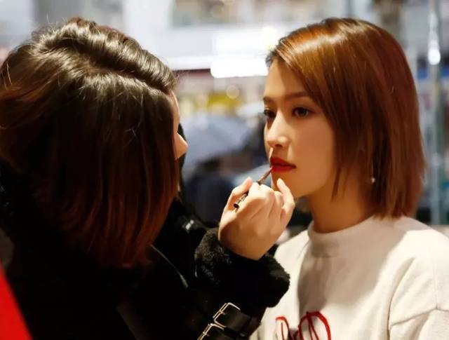 全网断货的新年限定,在丝芙兰我随手就买齐了