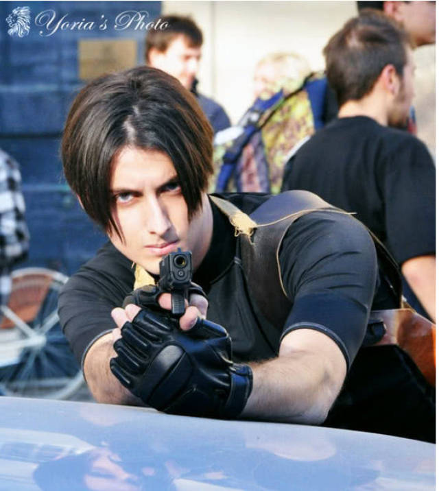 生化危机2重制版热度不减,各国小哥cos里昂,谁才是正品?