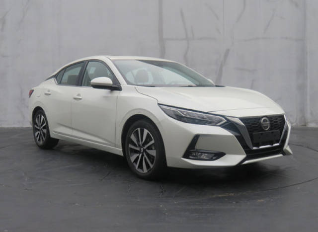 2019款轩逸实车现身一改中庸形象网友小天籁来袭