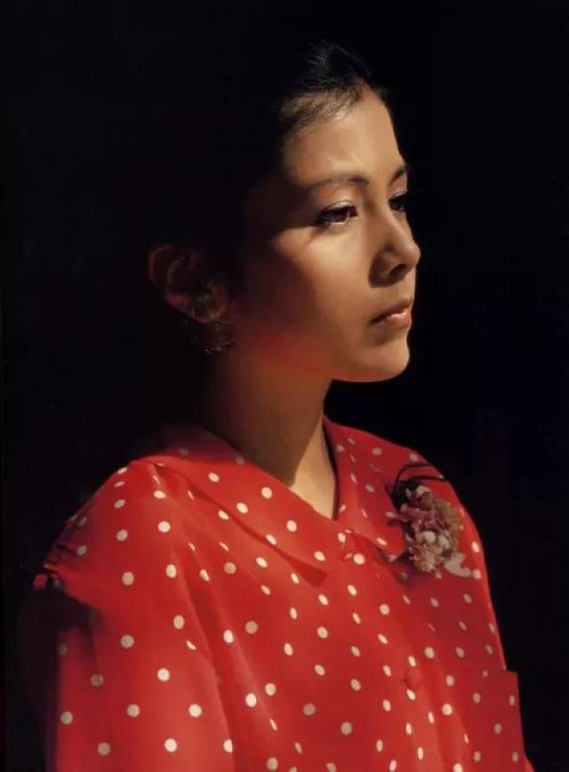 日本昭和时代最后的绝色,惊为天人的泽口靖子写真集