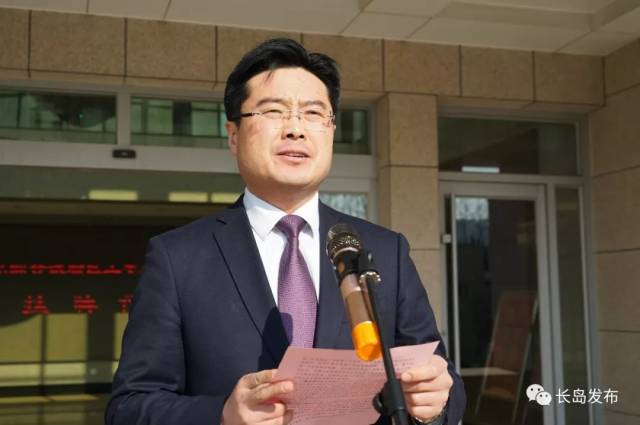 李俊杰对区工委政法委工作提出新的要求,要把握正确政治方向,坚持党的