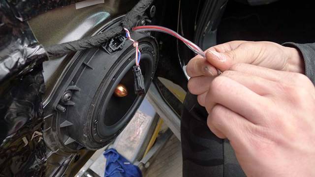 二次到访 昆明奥迪a6 avant升级惠威喇叭诗芬尼dsp