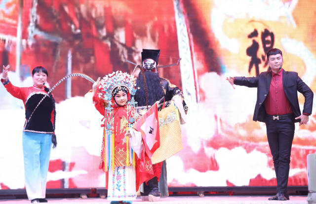 凝心聚力:商丘“物业春晚”精彩纷呈