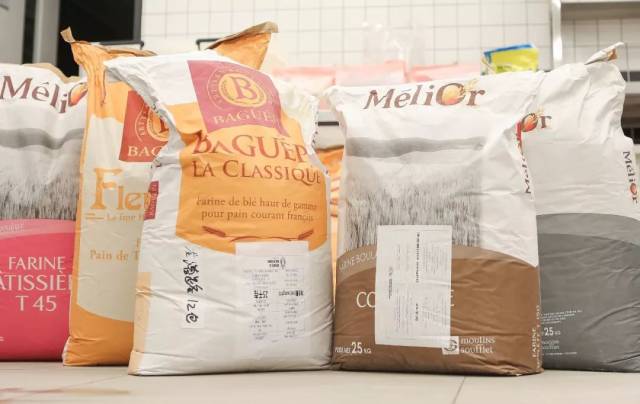 皇家菲仕兰公司全程黄油供应