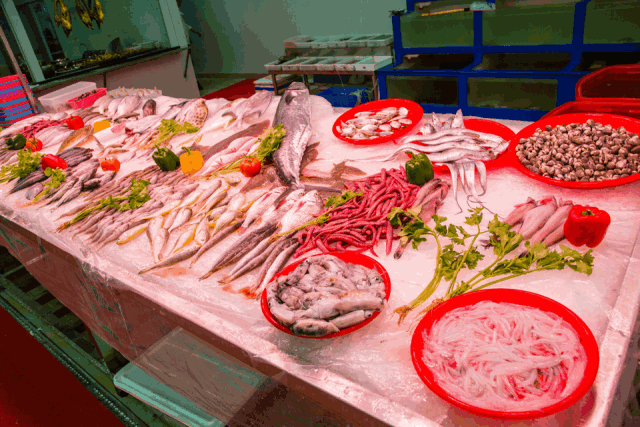 揭阳这家海鲜火锅彻底火了!