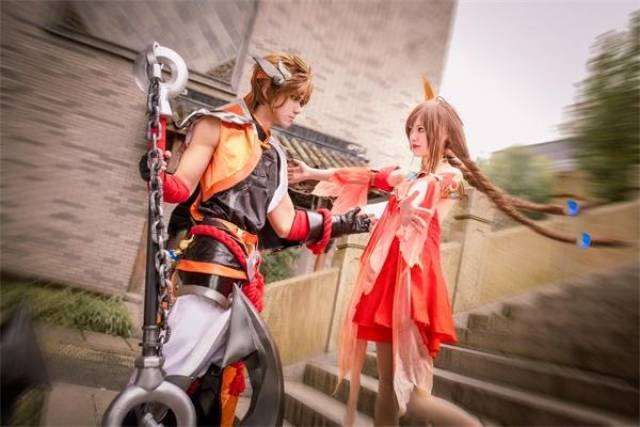 王者荣耀:大乔孙策超甜情侣cos!快来看看吧!