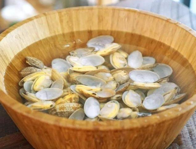 花蛤吐沙吐不干净还费时?教你几招,轻松让花蛤自己吐沙
