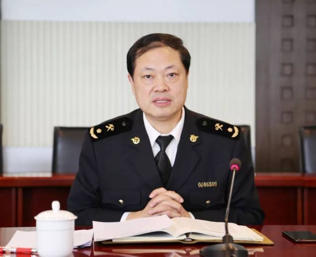 秦皇岛海关 关长刘宝东